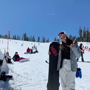 Meet your Posher, Nicole